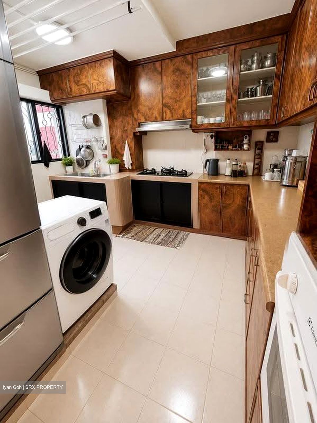 Blk 408 Hong Kah Court (Jurong West), HDB Executive #614683781